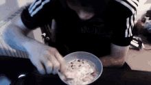 Cereal Eating GIF - Cereal Eating Fast GIFs