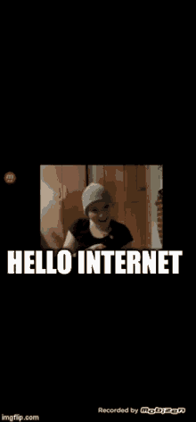 Sarah Is A Loser Hello Internet GIF - Sarah Is A Loser Hello Internet Saying Hello GIFs