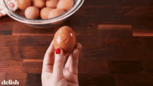Peeled Boiled Eggs How To Properly Peel Eggs GIF - Peeled Boiled Eggs How To Properly Peel Eggs Boiled Eggs Texture GIFs