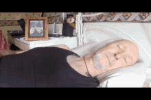 Welcome Home Kisses GIF - Welcome Home Kisses Kisses From Bed GIFs
