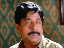 Sreenivasan Udayananu Tharam GIF - Sreenivasan Udayananu Tharam Confused GIFs