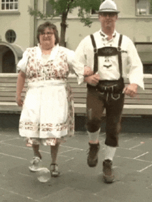 Tirol Dancing GIF - Tirol Dancing Stoopdans GIFs