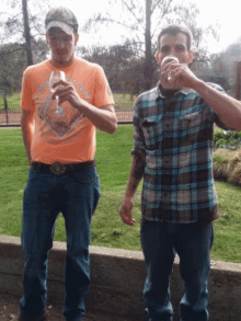 Jacob And Derek Drinking GIF - Jacob And Derek Drinking Beer GIFs