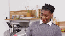 Pouring Sauce Lil West GIF - Pouring Sauce Lil West Hot Sauce Song GIFs