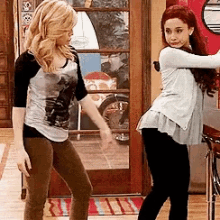 sexy sam and cat funny touch ariana grande