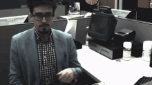 Will Wood Will Wood And The Tapeworms GIF - Will Wood Will Wood And The Tapeworms Phone GIFs