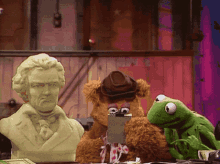 Muppet Show Fozzie Bear GIF - Muppet Show Fozzie Bear Kermit GIFs