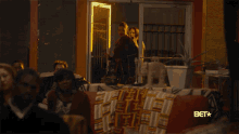 Just Arrived Appeared GIF - Just Arrived Appeared Approach GIFs