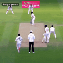 That Beauty Delivery To Hameed.Gif GIF - That Beauty Delivery To Hameed Cricket Bowling GIFs
