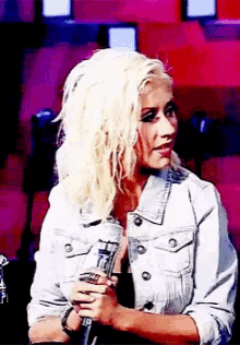 Agui Christina Aguilera GIF - Agui Christina Aguilera Haha GIFs