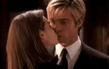 Brad Pitt Kiss GIF - Brad Pitt Kiss Peck GIFs