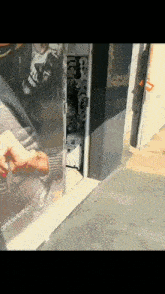 a store front with a sign that says ' costatattoo '