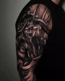 Demon Hunter Illidan GIF - Demon Hunter Illidan Tattoo Sleeve GIFs