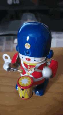 Christmas Toy Wind Up Tin Soldier GIF - Christmas Toy Wind Up Tin Soldier GIFs