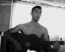 Paio Rodriguez Playing Guitar GIF - Paio Rodriguez Playing Guitar GIFs