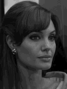 Angelina Jolie GIF - Angelina Jolie GIFs