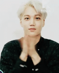 Happy Clapping GIF - Happy Clapping Kai - Discover & Share GIFs