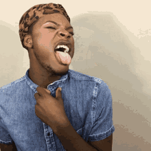 Derwinking Tongue GIF - Derwinking Tongue Out GIFs