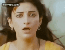 Confused.Gif GIF - Confused Shruti Haasan Actress GIFs