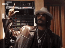 Vibing Snoop Dogg GIF - Vibing Snoop Dogg No Limit GIFs