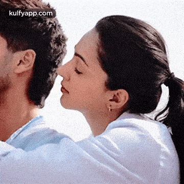Kabir Singh.Gif GIF - Kabir Singh Kiara Advani Shahid Kapoor GIFs