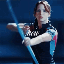 Bow Aim GIF - Bow Aim Jennifer Lawrence GIFs