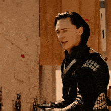 Loki Tom Hiddleston GIF - Loki Tom Hiddleston Hot GIFs