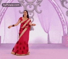 Actress Pragathi Dancing.Gif GIF - Actress Pragathi Dancing Pragathi Prag Strong GIFs