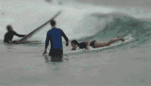 Surfing Howtosurf GIF - Surfing Howtosurf Ombe GIFs
