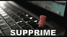 Supprime GIF