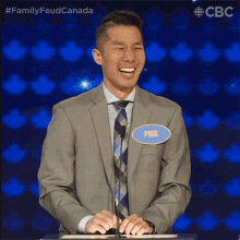 Laughing Family Feud Canada GIF - Laughing Family Feud Canada Hahaha GIFs