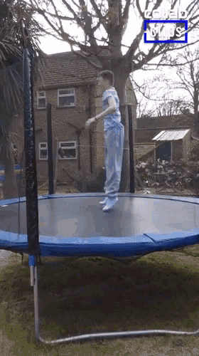 Trampoline Fail Faceplant GIF - Trampoline Fail Ouch - Discover Share