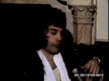 Freddie Mercury Wait GIF - Freddie Mercury Wait Interview GIFs