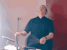 Playing Drums George Ezra GIF - Playing Drums George Ezra Beating The Drums GIFs