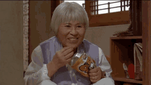 Granny Eating GIF - Granny Eating GIFs