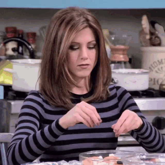 Game: What Rachel Green hairstyle would look the best on Britney