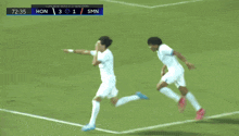 a soccer game is being played between hon and smn with a score of 3 to 1