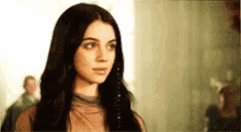 Queen Mary Reign GIF - Queen Mary Reign Smile GIFs