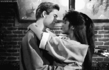 Zack And Kelly GIF - Saved By The Bell Kissing Zack GIFs