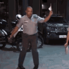 capitao duarte dancing cop policial cop dancer