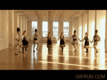 Bulgarian Horo GIF - Bulgarian Horo Dance GIFs