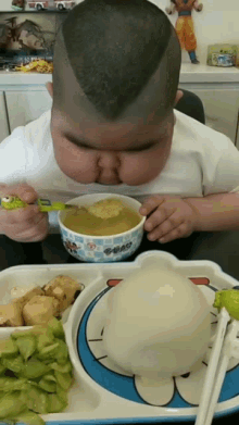 Eat Fat GIF - Eat Fat Hungry GIFs