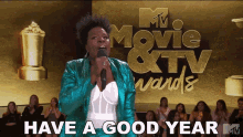 Have A Good Year Leslie Jones GIF - Have A Good Year Leslie Jones Have A Wonderful Year GIFs