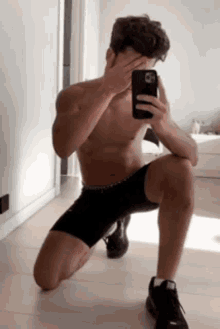 Raoul Raoulot Pose GIF - Raoul Raoulot Pose Handsome GIFs