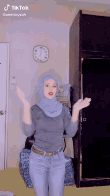 Tiktok Hijab GIF - Tiktok Hijab Gelek GIFs