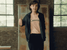 Oh Hi - Millie Bobby Brown X Converse Gif GIF - Milly Bobby Brown First Day Feels Confident GIFs
