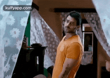 Vicky'S Looks.Gif GIF - Vicky'S Looks Prabhas Mr.Perfect GIFs
