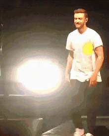 Justin Timberlake Concert GIF - Justin Timberlake Concert Dancing GIFs