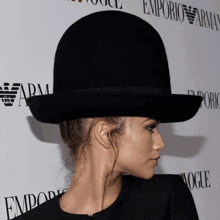 Zendaya Zendaya Big Hat GIF