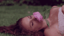 Natalie Portman Flower GIF - Natalie Portman Flower GIFs